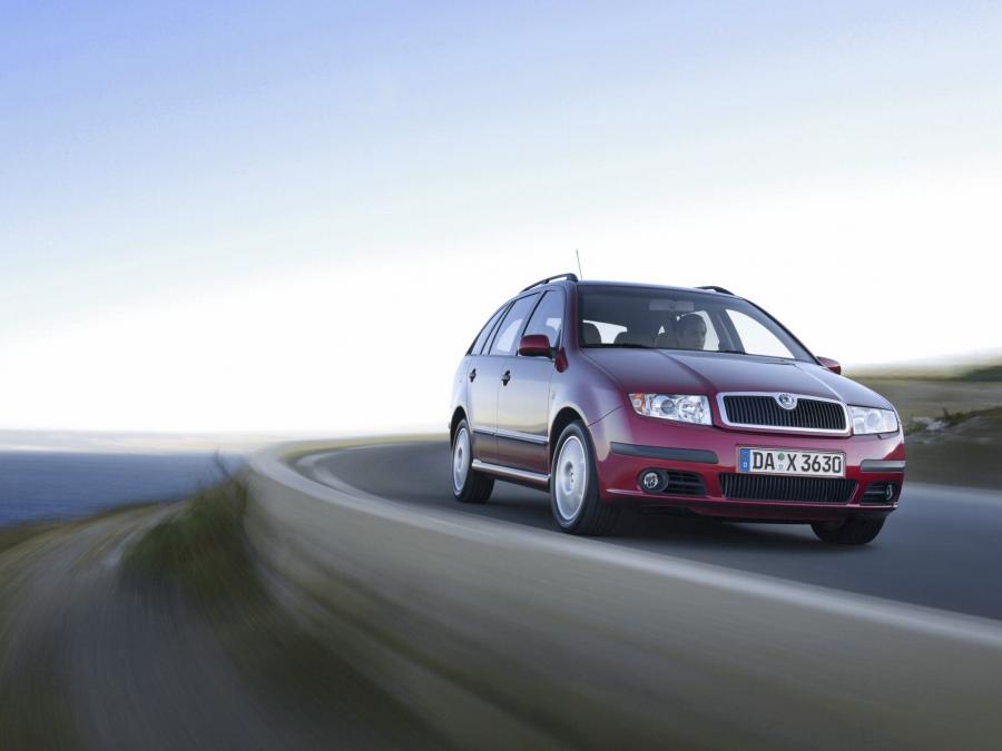 Skoda Fabia Combi 2005 года  (фото 4 из 5)